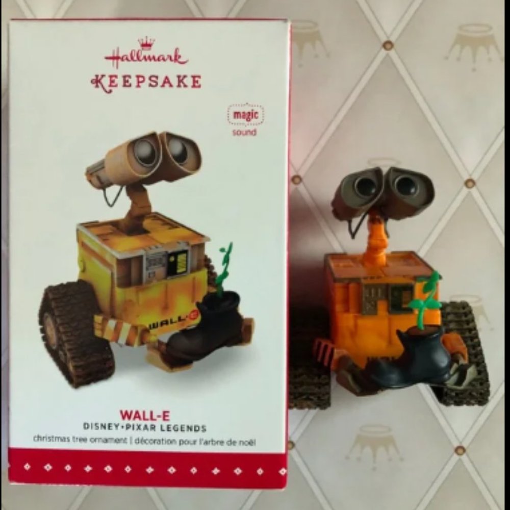 Disney/Pixar WALL-E Keepsake Ornament